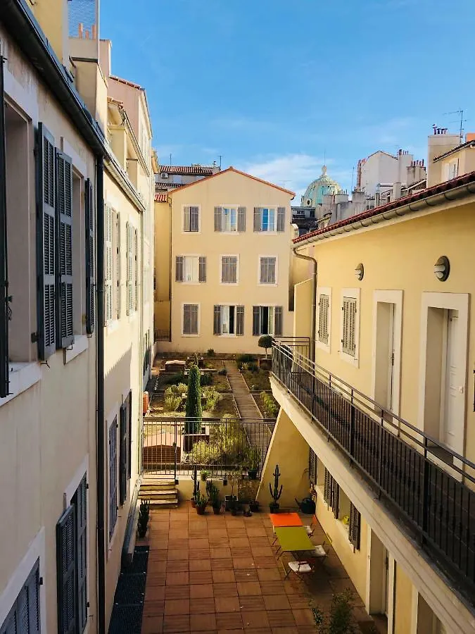 Central Studio Apartment Marseille