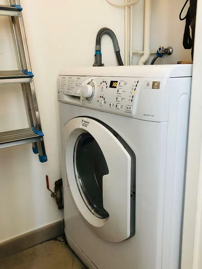 Central Studio Apartment Marseille