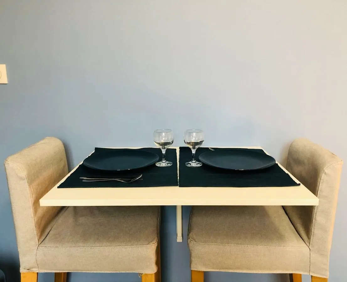 Central Studio Apartment Marseille