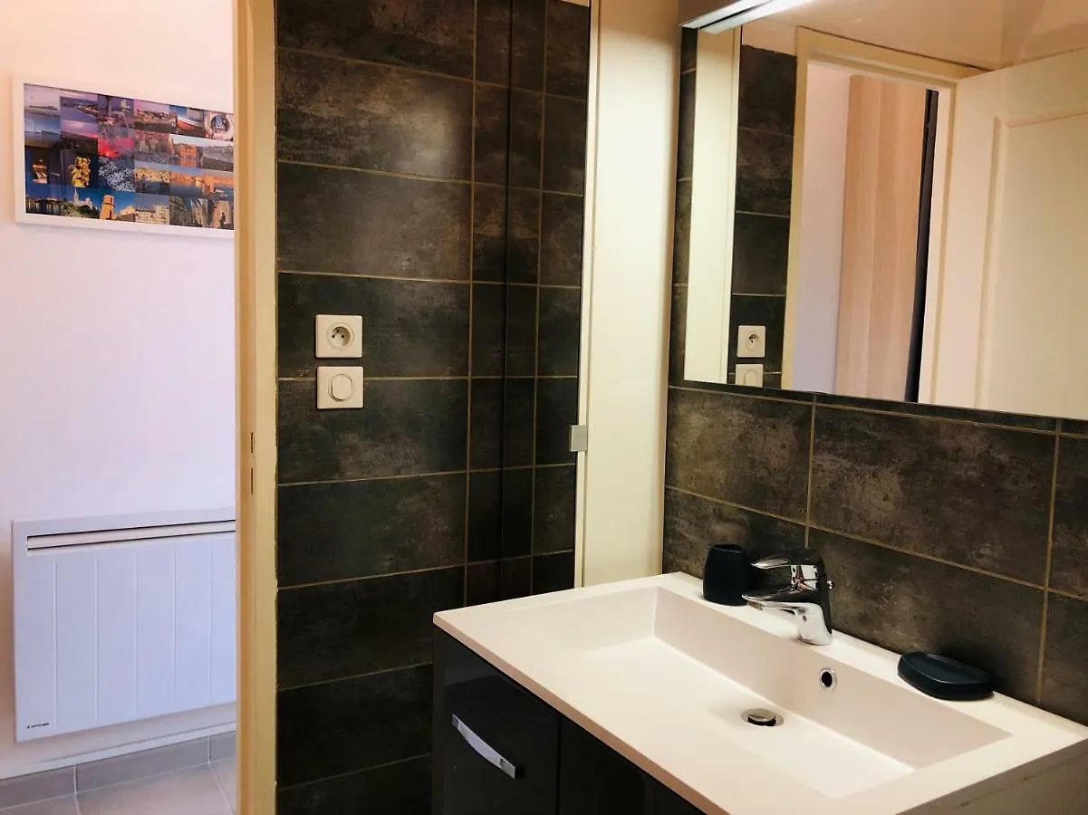 Central Studio Apartment Marseille